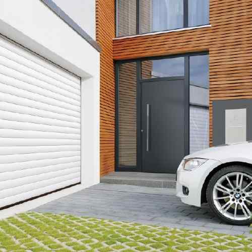 Hörmann RollMatic Detailansicht Aluminium-Paneel und Aufrollmechanik
